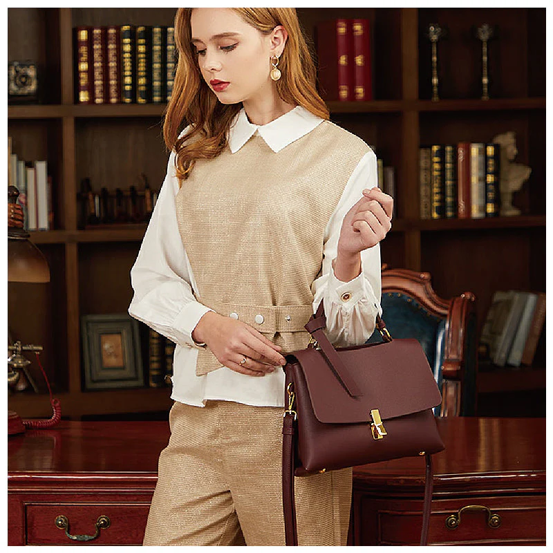 Elegant & Tijdloos - Luxe Handtas met Gouden Sluiting - Afbeelding 3
