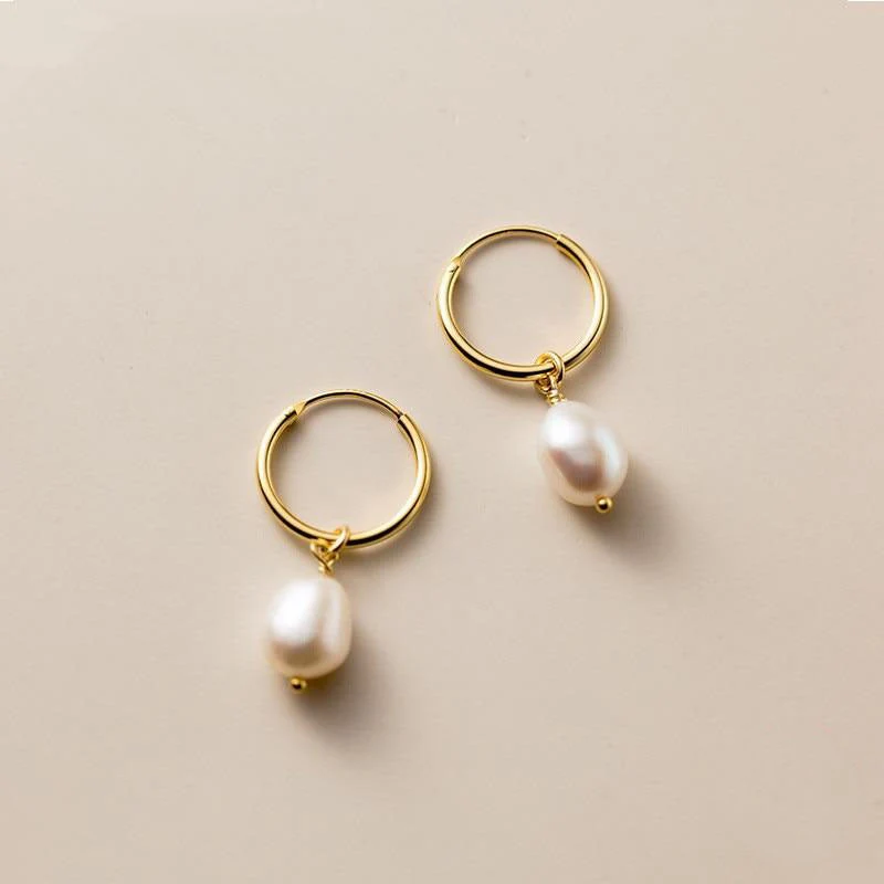 Luxe Oorringen met Hangende Parel – Tijdloze Dames Oorbellen - Afbeelding 5